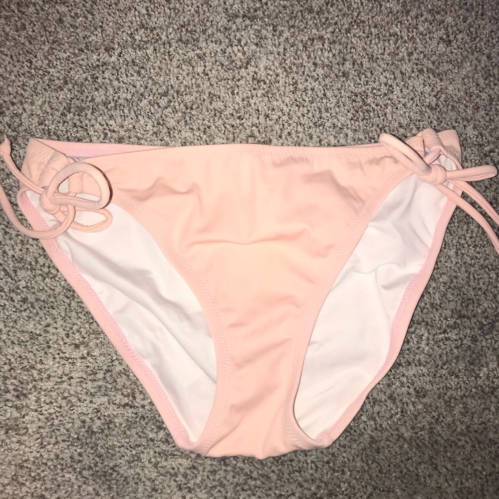 Victoria’s Secret pink bikini bottoms